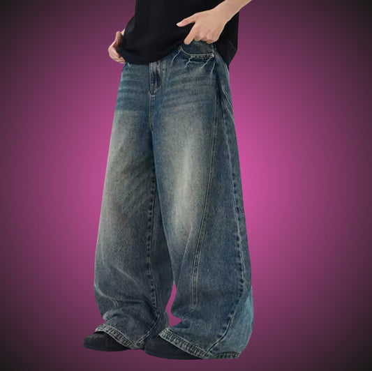 OVERSIZED BLUE DENIM JEANS