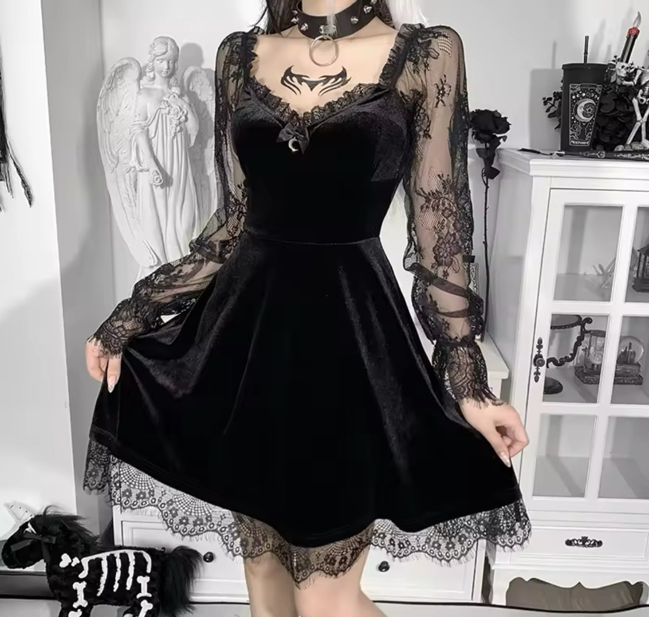 MOON VELVET DRESS